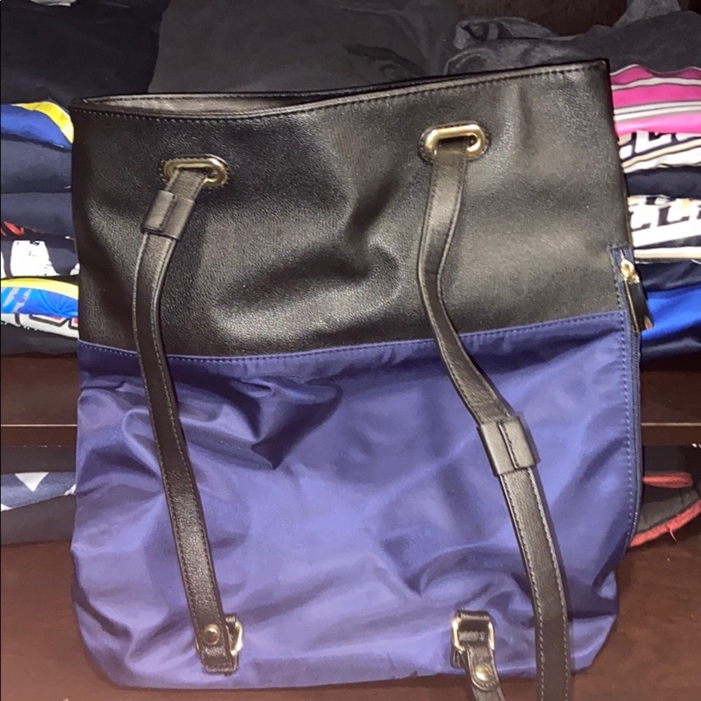 Purse/Backpack - Picture 2 of 2
